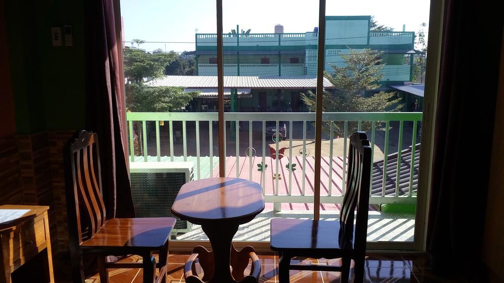 Rueangsrisiri Guesthouse 2 Szukhothaj Kültér fotó